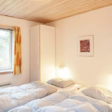 6 Person Holiday In Bl Vand בית נופש *